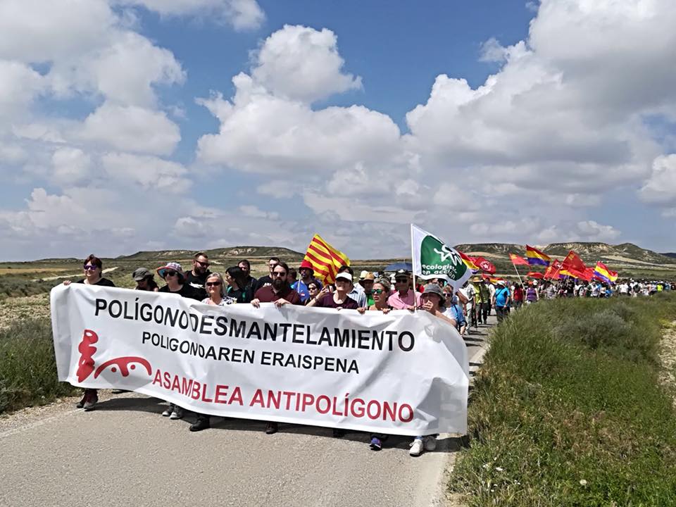 Marcha a las Bardenas Junio 2018. Asamblea Antipolígono.